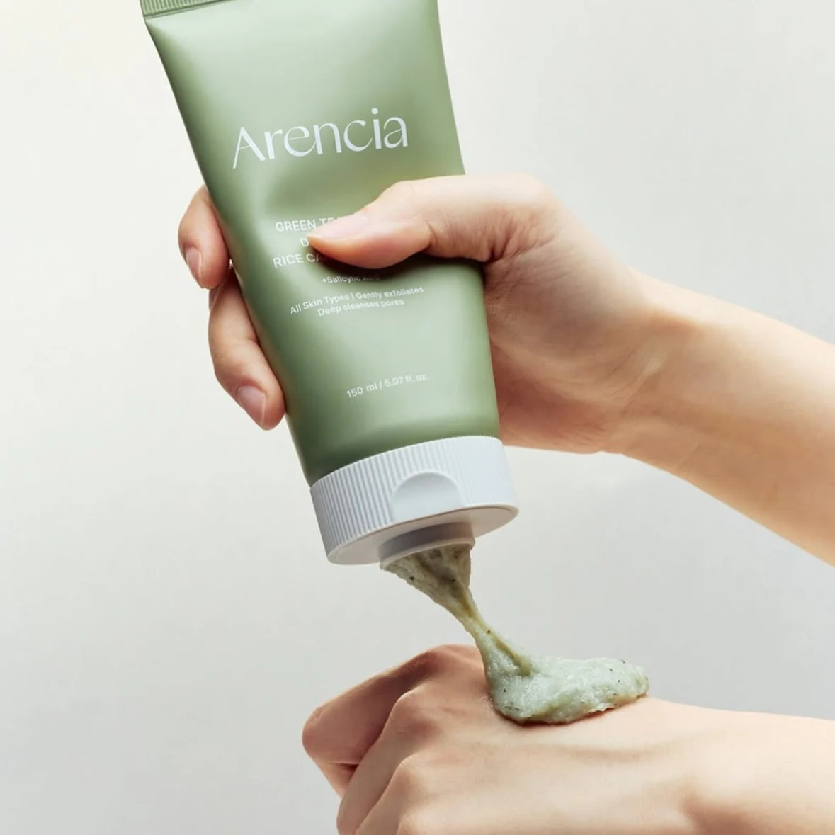 ARENCIA Green Tea + LHA Deep Pore Rice Cake Cleanser 150ml - Figura 4